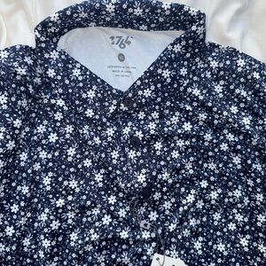 NWT 1764 Men’s Navy Floral Golf Polo